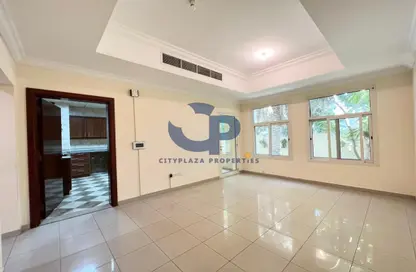 Villa - 4 Bedrooms - 5 Bathrooms for rent in Mushrif Gardens - Al Mushrif - Abu Dhabi