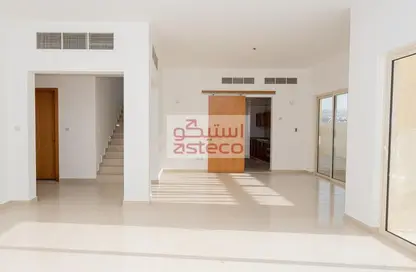 Villa - 3 Bedrooms - 3 Bathrooms for rent in Khannour Community - Al Raha Gardens - Abu Dhabi