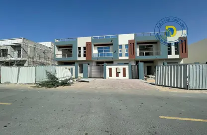 Townhouse - 5 Bedrooms for sale in Al Zaheya Gardens - Al Zahya - Ajman