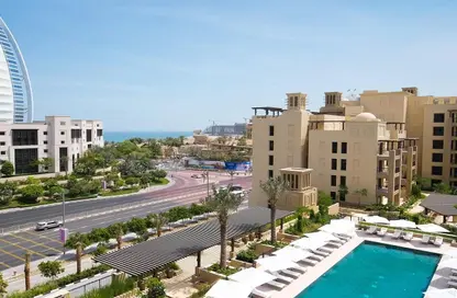 Apartment - 2 Bedrooms - 2 Bathrooms for sale in Jomana - Madinat Jumeirah Living - Umm Suqeim - Dubai