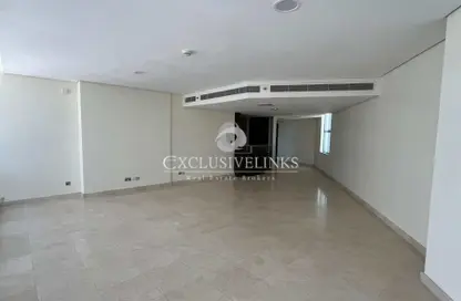 Apartment - 2 Bedrooms - 3 Bathrooms for rent in Sky Gardens - DIFC - Dubai