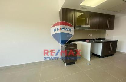 Apartment - 1 Bathroom for rent in Tower 27 - Al Reef Downtown - Al Reef - Abu Dhabi