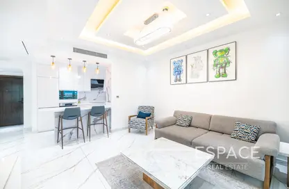 Apartment - 1 Bedroom - 2 Bathrooms for sale in Marina Crown - Dubai Marina - Dubai