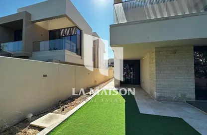 Villa - 5 Bedrooms - 6 Bathrooms for rent in HIDD Al Saadiyat - Saadiyat Island - Abu Dhabi