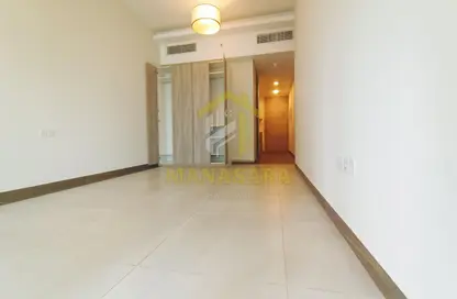 Apartment - 1 Bathroom for rent in SOL Avenue - Business Bay - Dubai