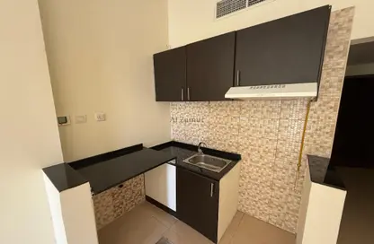 Apartment - 1 Bathroom for rent in 4Direction Residence 1 - Dubai Residence Complex - Dubai