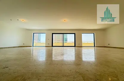 Duplex - 3 Bedrooms - 4 Bathrooms for rent in Al Shaheen Tower - Al Khalidiya - Abu Dhabi