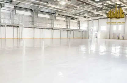 Warehouse - Studio - 1 Bathroom for rent in Dubai Investment Park 1 (DIP 1) - Dubai Investment Park (DIP) - Dubai