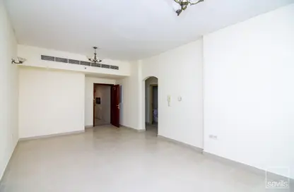 Apartment - 2 Bedrooms - 2 Bathrooms for rent in Al Noor 2 - Al Noor Towers - Barsha Heights (Tecom) - Dubai