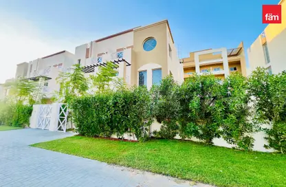 Townhouse - 5 Bedrooms - 4 Bathrooms for rent in La Belle Vue - Jumeirah Village Circle - Dubai