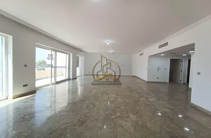 Duplex - 3 Bedrooms - 4 Bathrooms for rent in Al Khalidiya - Abu Dhabi