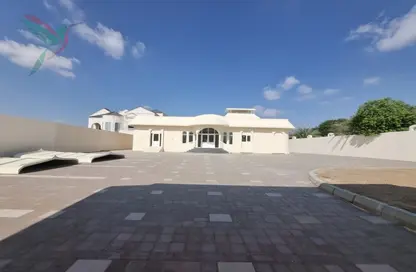 Villa - 5 Bedrooms - 7 Bathrooms for sale in Ramlat Zakher - Zakher - Al Ain