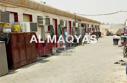 Labor Camp - Studio for sale in Al Sajaa S - Al Sajaa - Sharjah