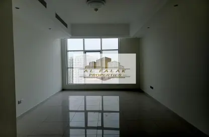 Apartment - 1 Bedroom - 2 Bathrooms for rent in Al Khan Corniche - Al Khan - Sharjah