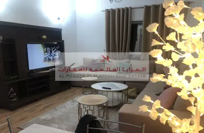 Apartment - 2 Bedrooms - 2 Bathrooms for rent in Lake Tower - Al Majaz 1 - Al Majaz - Sharjah