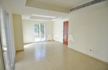 Villa - 3 Bedrooms - 4 Bathrooms for rent in Ghadeer 2 - Ghadeer - The Lakes - Dubai