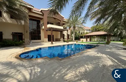 Villa - 5 Bedrooms - 5 Bathrooms for rent in The Mansions - Jumeirah Islands - Dubai