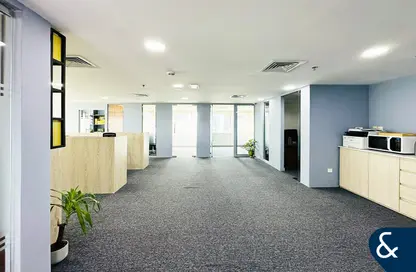 Office Space - Studio for sale in One Lake Plaza - JLT Cluster T - Jumeirah Lake Towers - Dubai