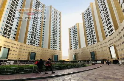 Apartment - 1 Bedroom - 2 Bathrooms for sale in Ajman Pearl Towers - Ajman Downtown - Ajman