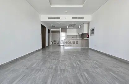 Apartment - 1 Bedroom - 2 Bathrooms for rent in Alpha Green Tower - Jumeirah Village Circle - Dubai