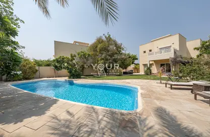 Villa - 3 Bedrooms - 4 Bathrooms for rent in Meadows 9 - Meadows - Dubai