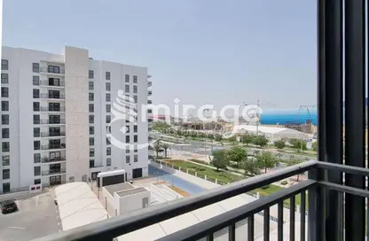 Apartment - 2 Bedrooms - 2 Bathrooms for sale in Waters Edge - Yas Island - Abu Dhabi