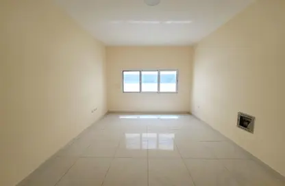 Apartment - 2 Bedrooms - 2 Bathrooms for rent in Fire Station Road - Muwaileh - Sharjah