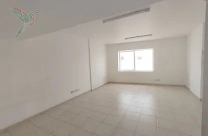 Apartment - 2 Bedrooms - 3 Bathrooms for rent in Hai Al Murabbaa - Central District - Al Ain