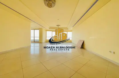 Apartment - 4 Bedrooms - 5 Bathrooms for rent in Al Majaz 3 - Al Majaz - Sharjah