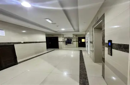 Apartment - 1 Bathroom for rent in Al Rashidiya Towers - Ajman Downtown - Ajman
