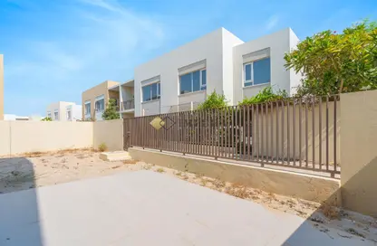 Townhouse - 3 Bedrooms - 2 Bathrooms for rent in Urbana Stacked House Block 45 - EMAAR South - Dubai South (Dubai World Central) - Dubai