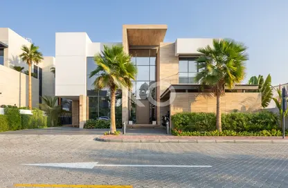 Villa - 5 Bedrooms - 6 Bathrooms for sale in Garden Homes Frond N - Garden Homes - Palm Jumeirah - Dubai