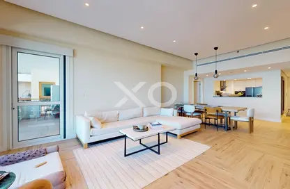 Apartment - 2 Bedrooms - 3 Bathrooms for sale in Marina Residences 4 - Marina Residences - Palm Jumeirah - Dubai