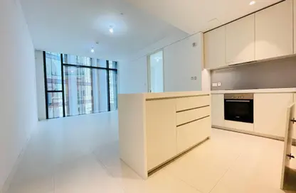 Apartment - 1 Bedroom - 2 Bathrooms for rent in RDK Towers - Najmat Abu Dhabi - Al Reem Island - Abu Dhabi