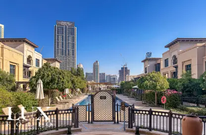 Apartment - 2 Bedrooms - 3 Bathrooms for rent in Tajer Residences - The Old Town Island - Downtown Dubai - Dubai