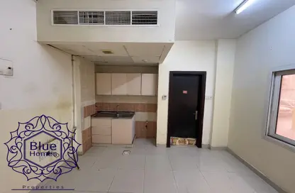 Apartment - 1 Bathroom for rent in Muwailih Building - Muwaileh - Sharjah