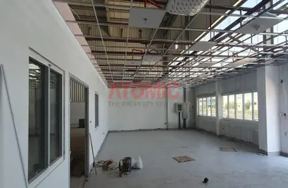 Warehouse - Studio - 2 Bathrooms for rent in Saih Shuaib 4 - Dubai Industrial City - Dubai