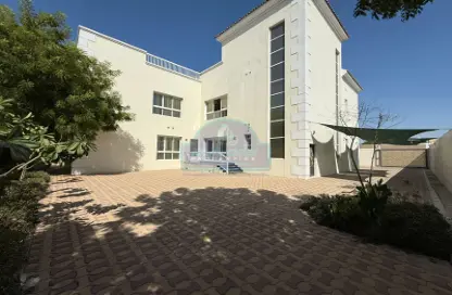 Villa - 5 Bedrooms - 6 Bathrooms for rent in Al Muhaisnah 1 - Al Muhaisnah - Dubai