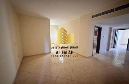 Apartment - 3 Bedrooms - 2 Bathrooms for rent in Al Mahatta - Al Qasimia - Sharjah