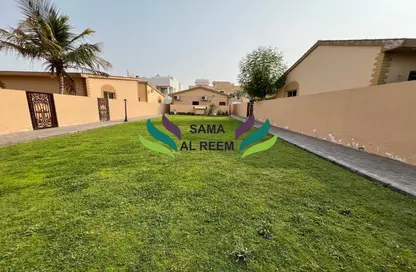 Villa - 3 Bedrooms - 3 Bathrooms for rent in Al Manara - Dubai