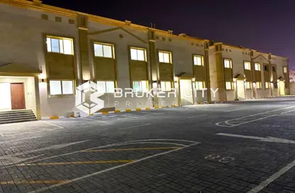 Apartment - 2 Bedrooms - 1 Bathroom for rent in Mohamed Bin Zayed City - Abu Dhabi