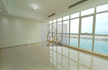 Apartment - 3 Bedrooms - 5 Bathrooms for rent in Corniche Tower - Corniche Road - Abu Dhabi