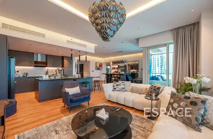 Apartment - 3 Bedrooms - 3 Bathrooms for sale in Shemara Tower - Marina Promenade - Dubai Marina - Dubai