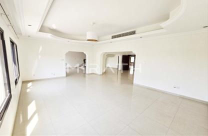 Villa - 4 Bedrooms - 4 Bathrooms for rent in Umm Suqeim 1 Villas - Umm Suqeim 1 - Umm Suqeim - Dubai