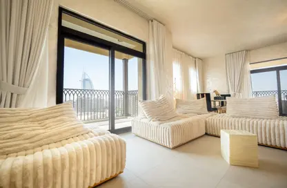 Penthouse - 4 Bedrooms - 6 Bathrooms for sale in Asayel - Madinat Jumeirah Living - Umm Suqeim - Dubai