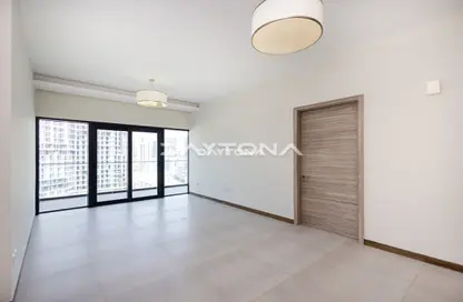 Apartment - 1 Bedroom - 2 Bathrooms for rent in SOL Bay - Business Bay - Dubai