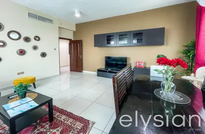 Apartment - 2 Bedrooms - 2 Bathrooms for sale in Marina Pinnacle - Dubai Marina - Dubai