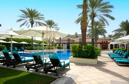 Apartment - 3 Bedrooms - 5 Bathrooms for sale in Saadiyat Beach Residences - Saadiyat Beach - Saadiyat Island - Abu Dhabi