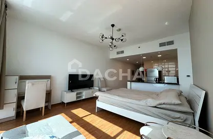 Apartment - Studio - 1 Bathroom for rent in Dar Al Jawhara - Jumeirah Village Circle - Dubai