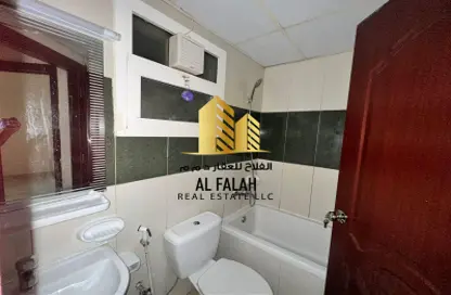 Apartment - 2 Bedrooms - 2 Bathrooms for rent in Zayd Bin Aslam Street - Abu shagara - Sharjah